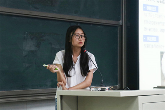 20170911英国威廉集团2017级研究生新生开学典礼成功召开 (19)_副本.jpg